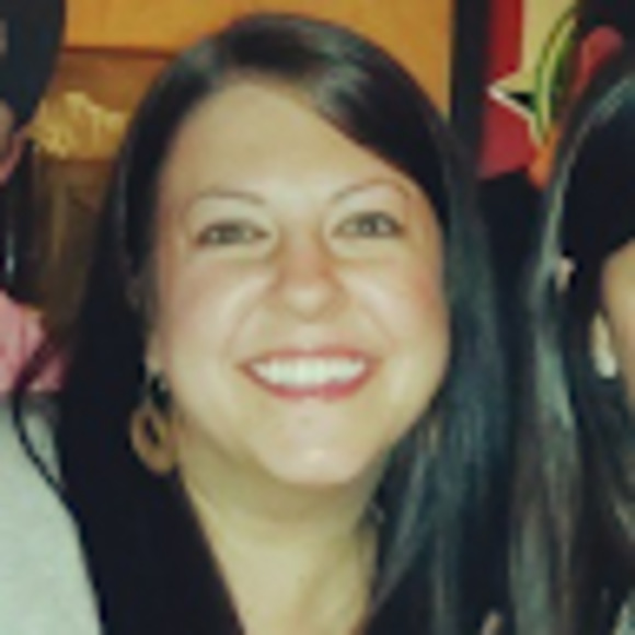 Meet your Posher, Christina - Picture 1 of 1